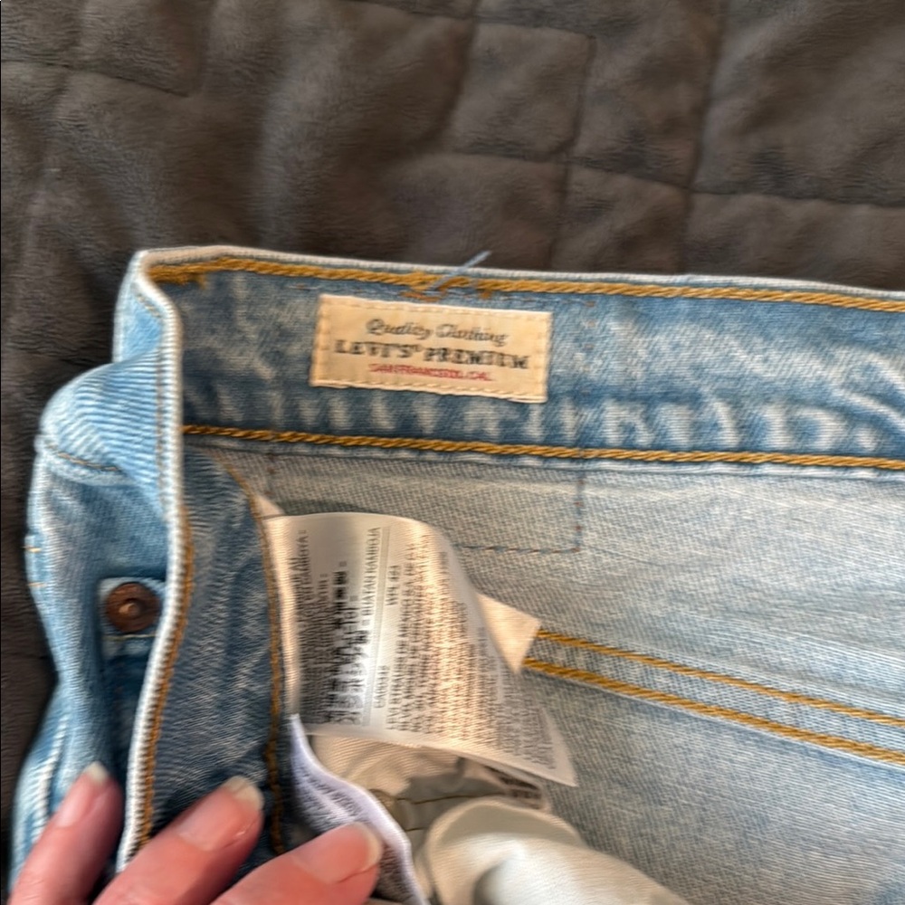 Levi's 501 Crop in Tango Surge Size 32 - Picture 4 of 7